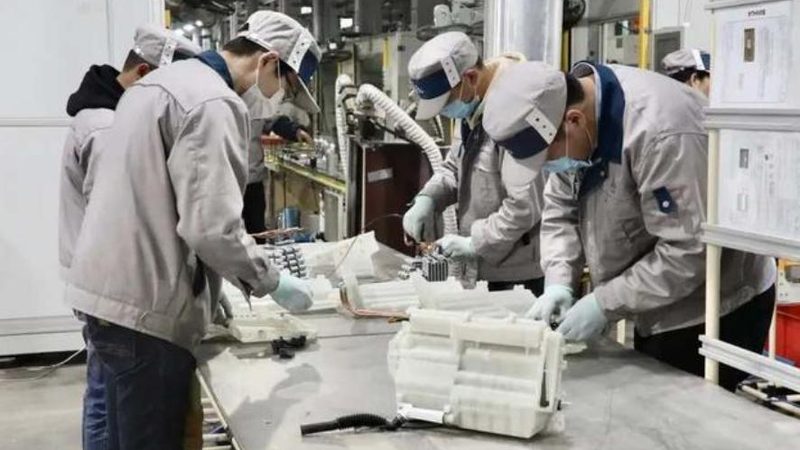 食品行业机械手臂选型：避开参数陷阱看工艺匹配